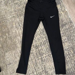 Nike yogas